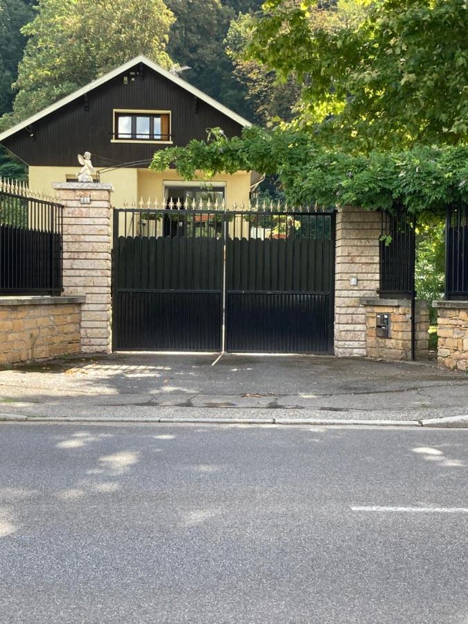 Comme A La Maison ! Homestay